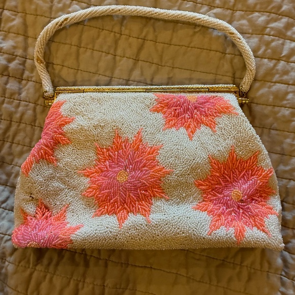 VINTAGE BEADED PURSE WHITE PINK FLOWERS - Picture 6 of 6